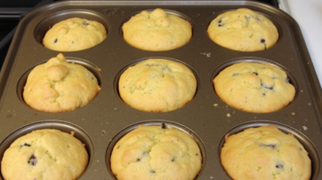 ready strawberry muffins